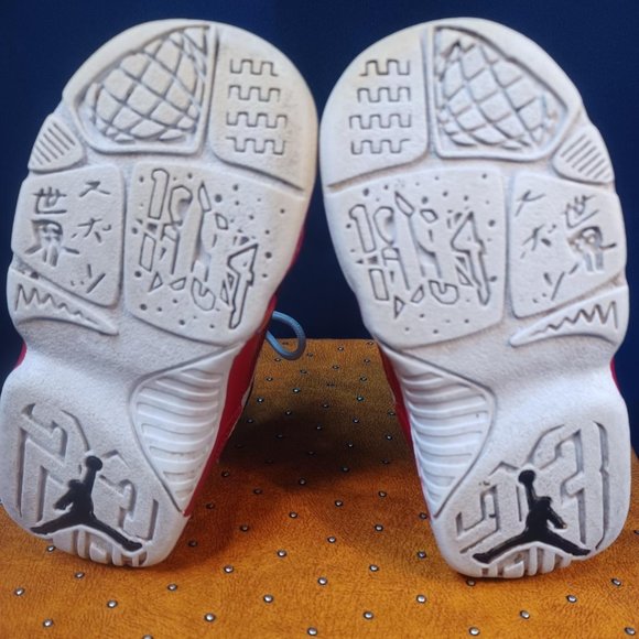 Nike Air Jordan 9 IX Retro White Gym Red Child Jordan 401812-160 Size 7C - Picture 6 of 6